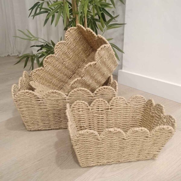 Conjunto de 3 cestas de fibra natural con bordes decorados Eloisa